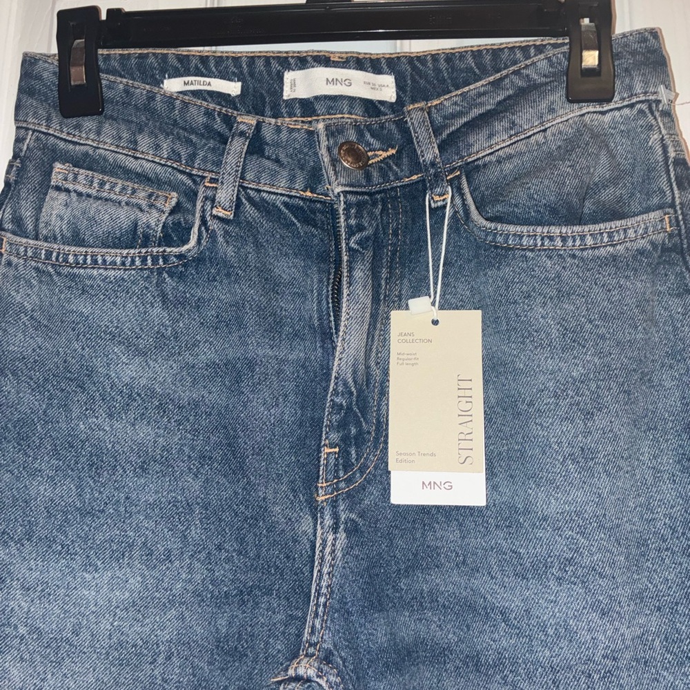 Mango Women's Straight Leg Jeans in Dark Blue Wash nwt size 4 - Picture 3 of 4